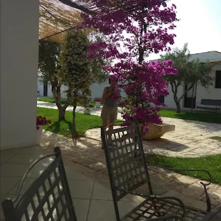In Bb - Spacious Quadruple In Ancient Masseria Near The Sea In A Quiet Olive Trees *